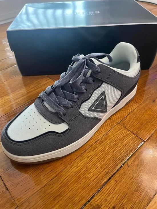 GUESS Gray and White Men's Low-Top Sneakers - Picture 7 of 10